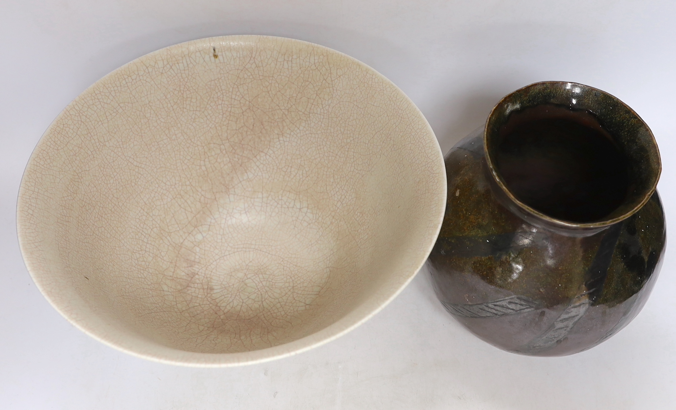 Tim Andrews, a bowl and a studio pottery crackleware vase, tallest 19cm high